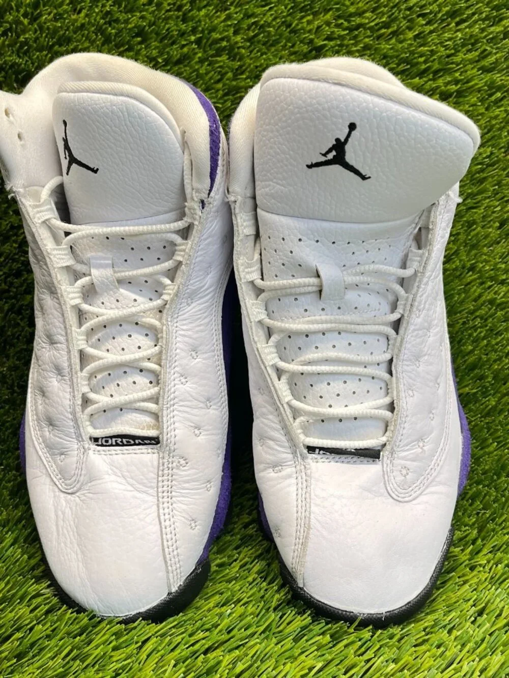 Nike Air Jordans 13 Retro Mens Size 8 White Purple Athletic Shoes‎ Sneakers